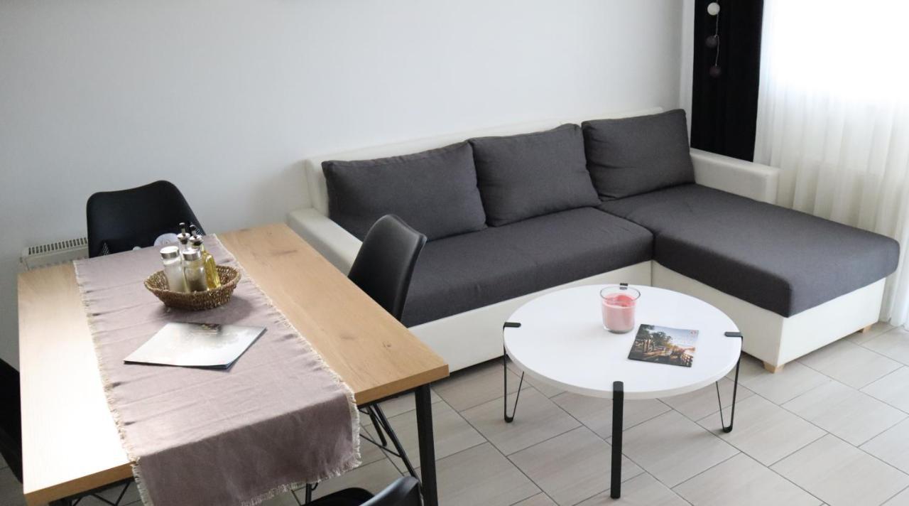 סבטי מרטין נה מורי Apartment Sandra Toplice Sveti Martin מראה חיצוני תמונה