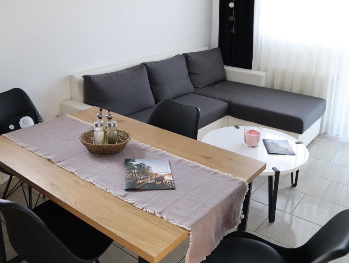סבטי מרטין נה מורי Apartment Sandra Toplice Sveti Martin מראה חיצוני תמונה
