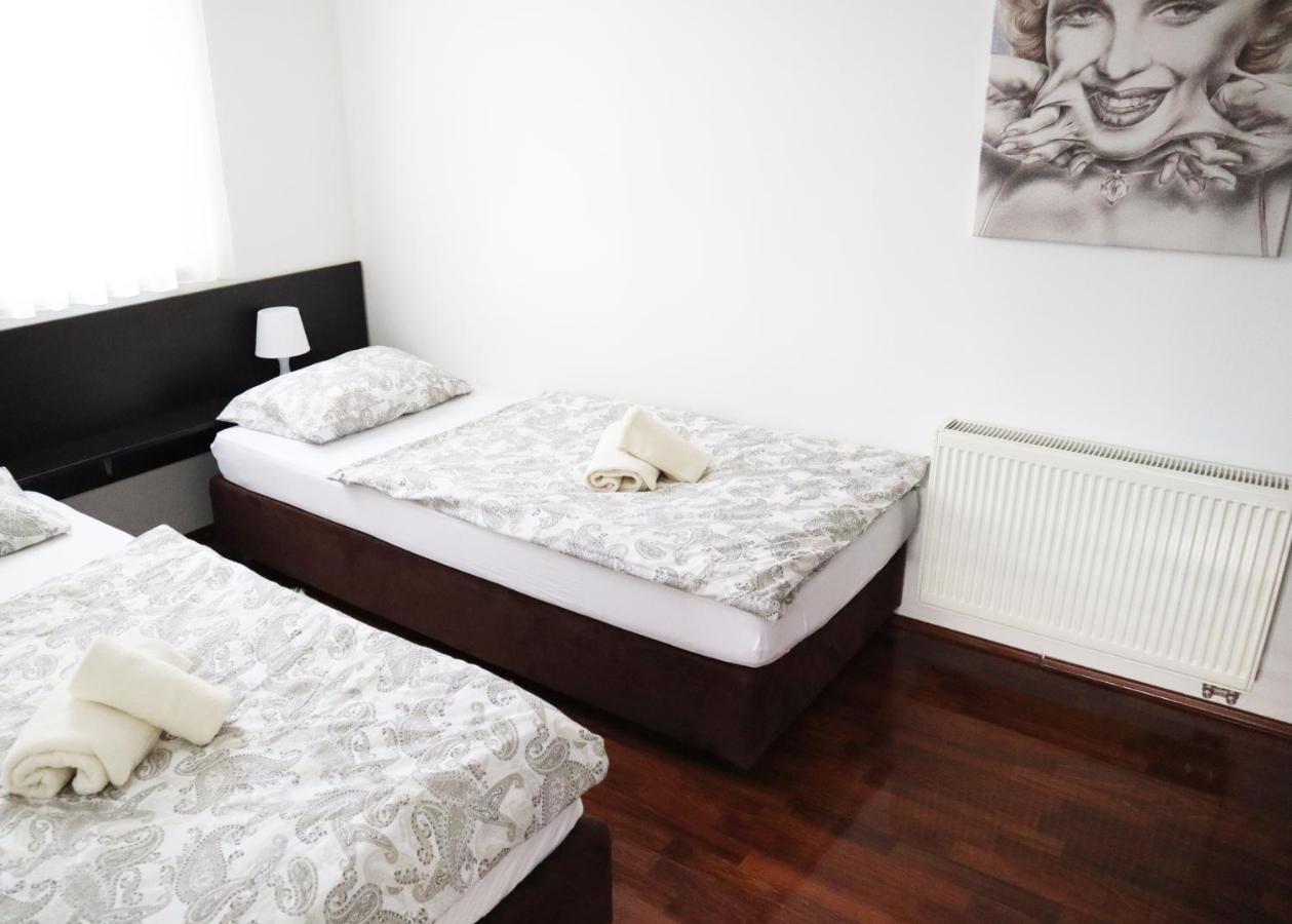 סבטי מרטין נה מורי Apartment Sandra Toplice Sveti Martin מראה חיצוני תמונה