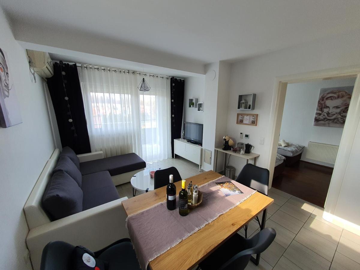סבטי מרטין נה מורי Apartment Sandra Toplice Sveti Martin מראה חיצוני תמונה